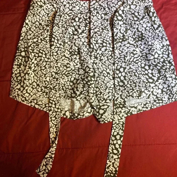 J. Crew shirt for women. Size 6. New - Picture 9 of 9